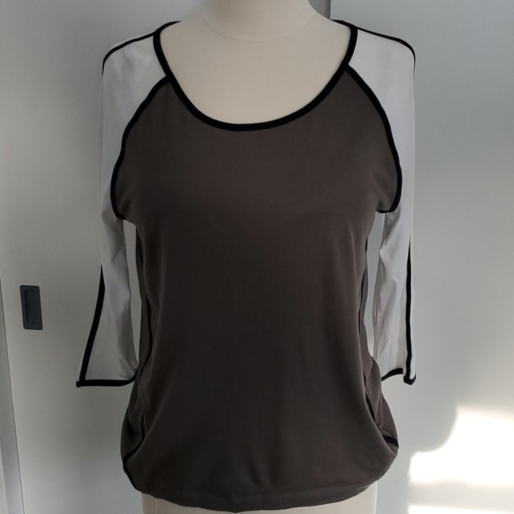 NWT - Express Top 3/4 Sleeve Top